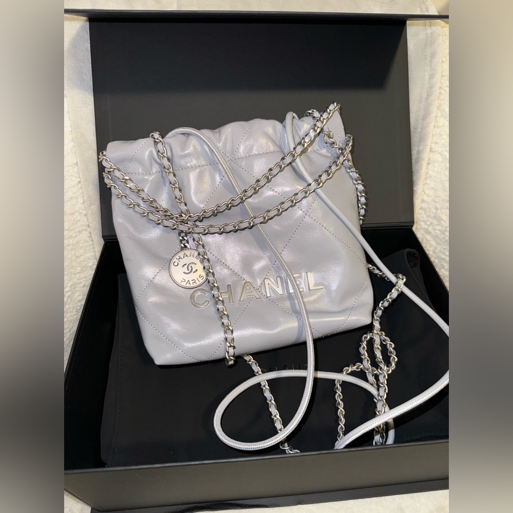 Chanel mini 22 grey color brand new comes in a full package including receipt